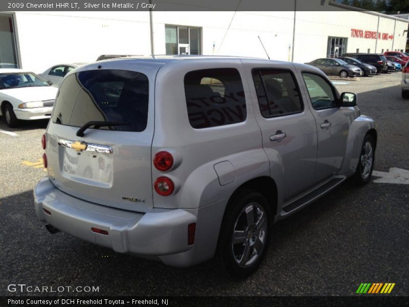 Silver Ice Metallic / Gray 2009 Chevrolet HHR LT