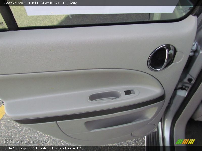 Silver Ice Metallic / Gray 2009 Chevrolet HHR LT