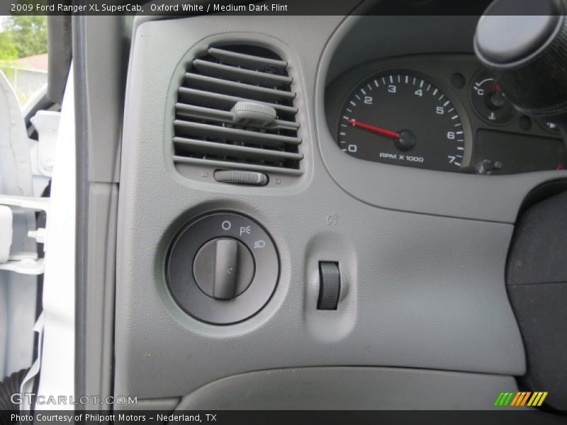 Oxford White / Medium Dark Flint 2009 Ford Ranger XL SuperCab