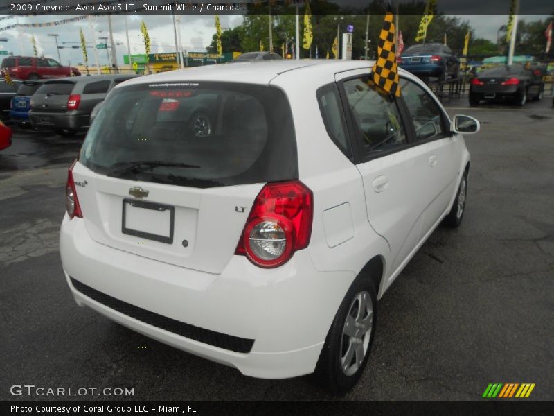 Summit White / Charcoal 2009 Chevrolet Aveo Aveo5 LT