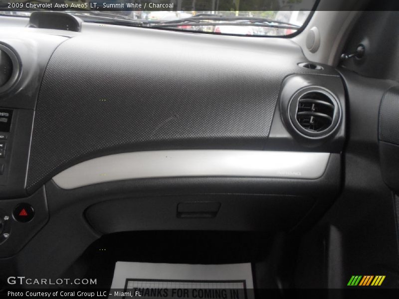 Summit White / Charcoal 2009 Chevrolet Aveo Aveo5 LT