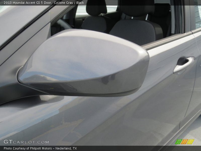 Cyclone Gray / Black 2013 Hyundai Accent GS 5 Door