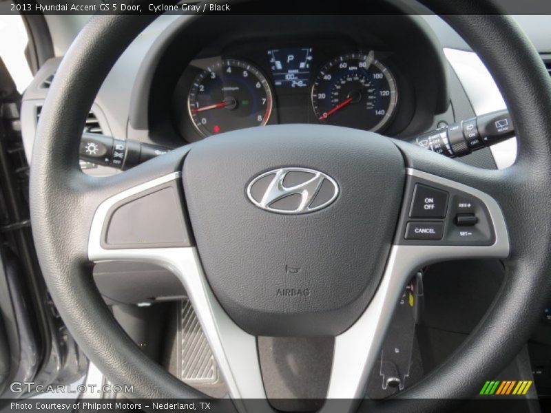  2013 Accent GS 5 Door Steering Wheel