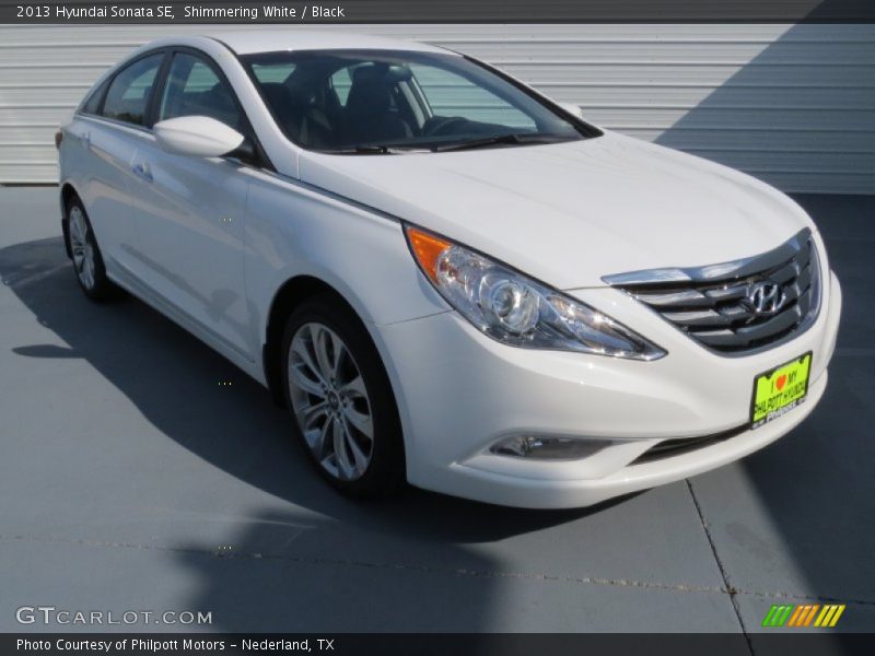 Shimmering White / Black 2013 Hyundai Sonata SE