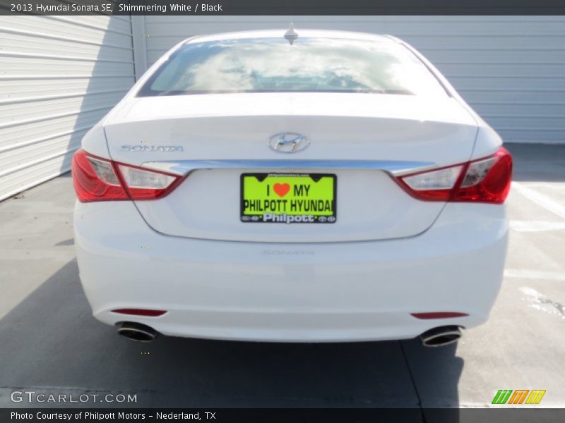 Shimmering White / Black 2013 Hyundai Sonata SE