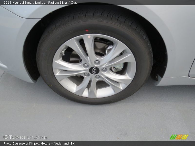 Radiant Silver / Gray 2013 Hyundai Sonata Limited
