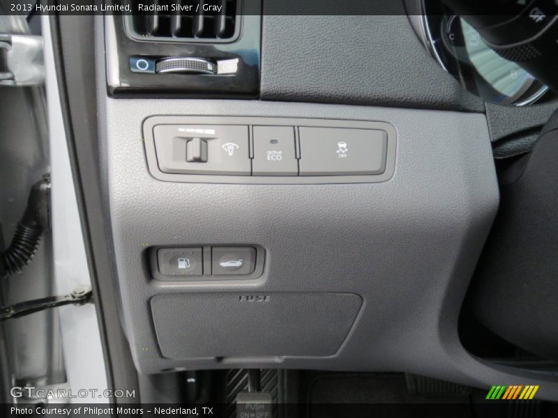 Radiant Silver / Gray 2013 Hyundai Sonata Limited