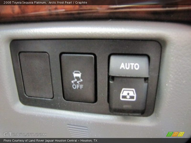 Arctic Frost Pearl / Graphite 2008 Toyota Sequoia Platinum