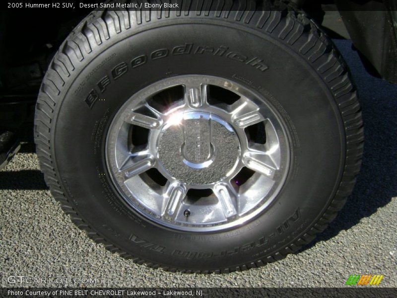  2005 H2 SUV Wheel