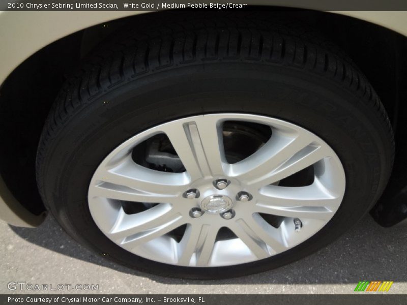 White Gold / Medium Pebble Beige/Cream 2010 Chrysler Sebring Limited Sedan