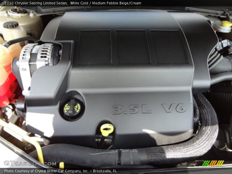 White Gold / Medium Pebble Beige/Cream 2010 Chrysler Sebring Limited Sedan