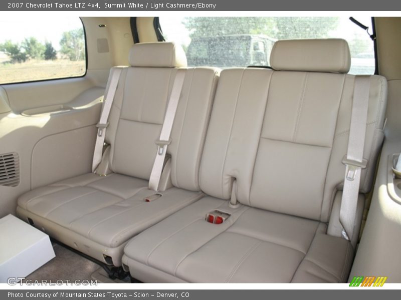 Summit White / Light Cashmere/Ebony 2007 Chevrolet Tahoe LTZ 4x4