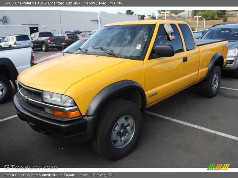 Yellow / Medium Gray 2003 Chevrolet S10 ZR2 Extended Cab 4x4