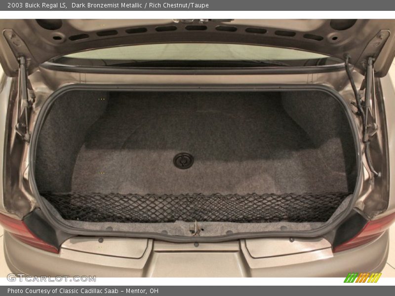  2003 Regal LS Trunk