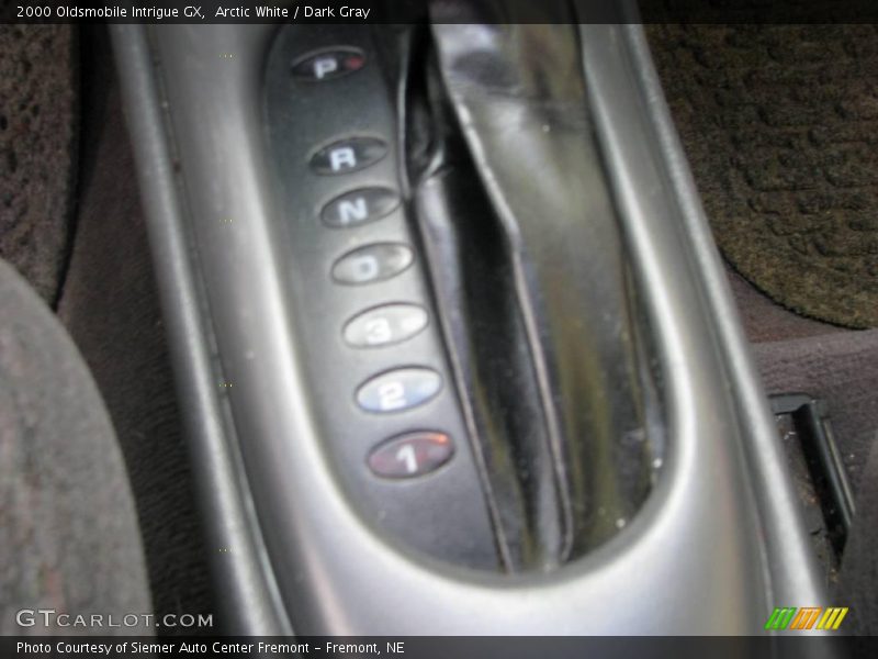 Arctic White / Dark Gray 2000 Oldsmobile Intrigue GX
