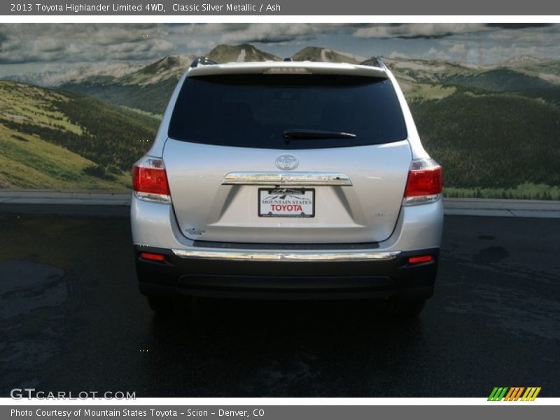 Classic Silver Metallic / Ash 2013 Toyota Highlander Limited 4WD