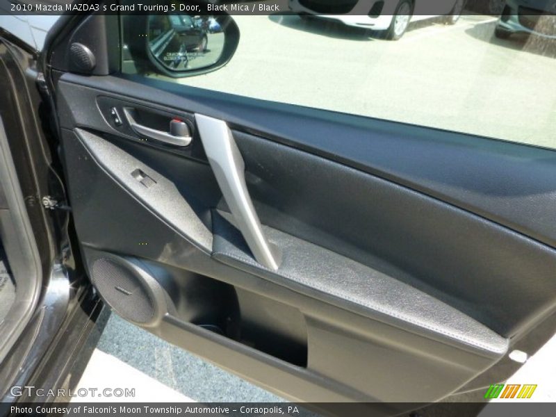 Black Mica / Black 2010 Mazda MAZDA3 s Grand Touring 5 Door