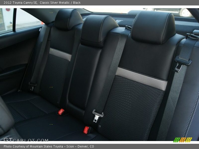 Classic Silver Metallic / Black 2012 Toyota Camry SE