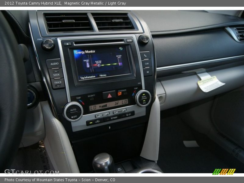 Controls of 2012 Camry Hybrid XLE