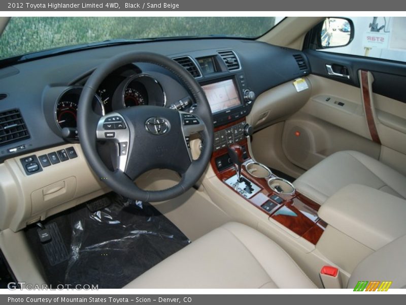 Black / Sand Beige 2012 Toyota Highlander Limited 4WD