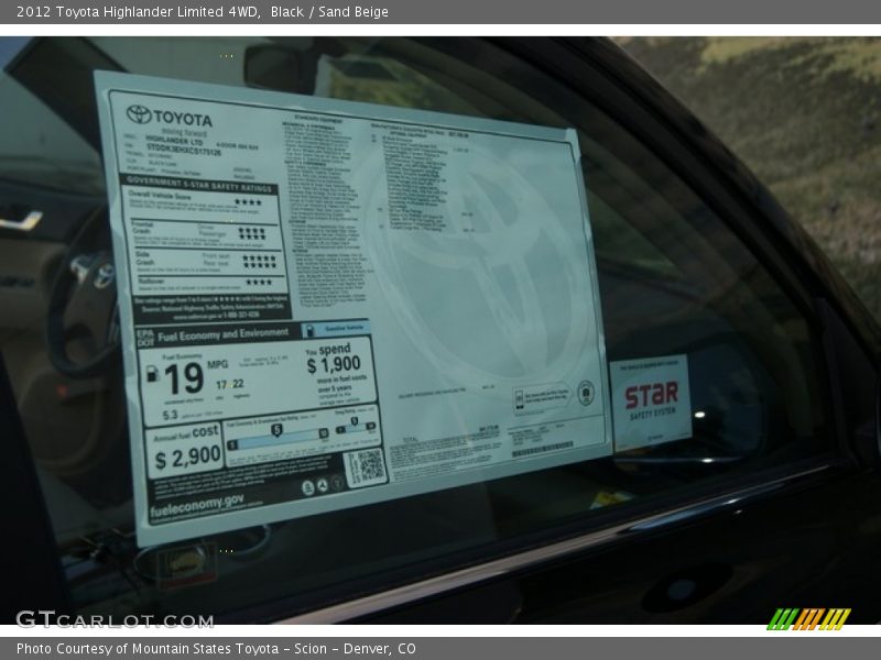 Black / Sand Beige 2012 Toyota Highlander Limited 4WD