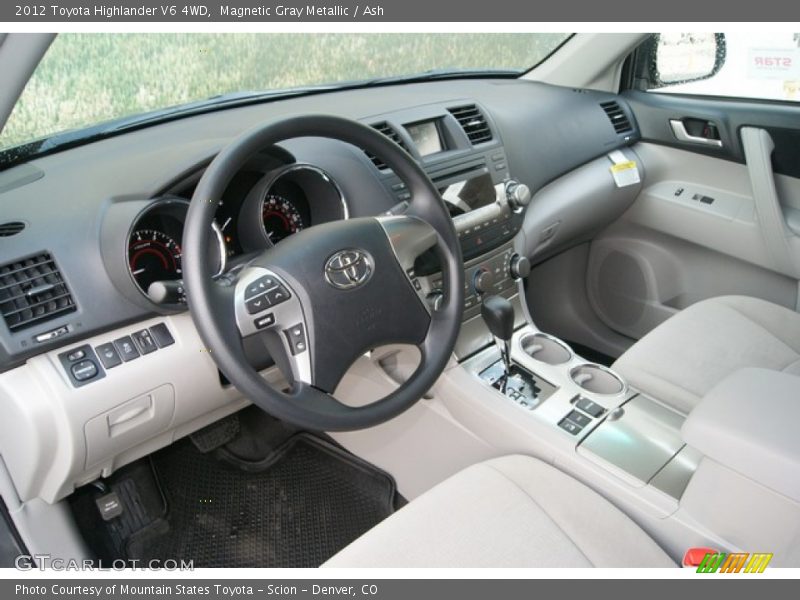 Magnetic Gray Metallic / Ash 2012 Toyota Highlander V6 4WD