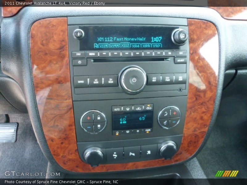 Victory Red / Ebony 2011 Chevrolet Avalanche LT 4x4
