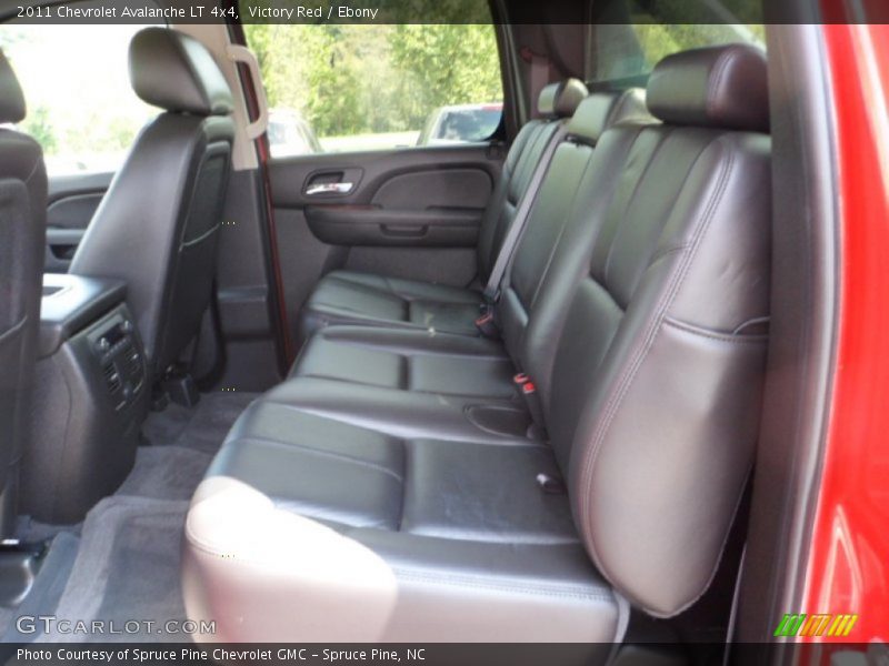 Victory Red / Ebony 2011 Chevrolet Avalanche LT 4x4