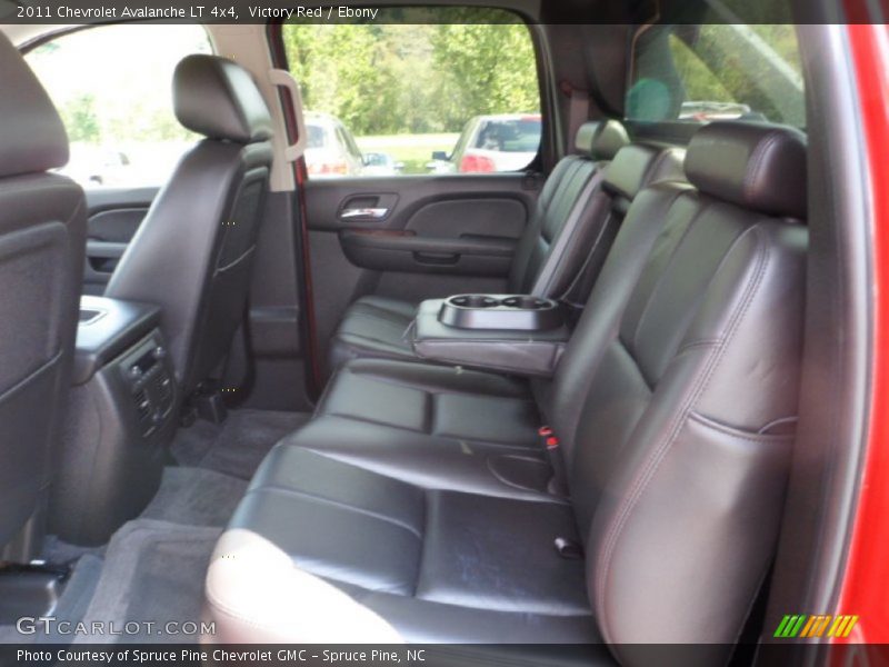 Victory Red / Ebony 2011 Chevrolet Avalanche LT 4x4