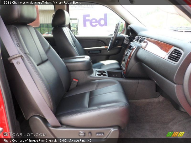Victory Red / Ebony 2011 Chevrolet Avalanche LT 4x4