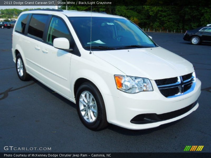 Stone White / Black/Light Graystone 2013 Dodge Grand Caravan SXT