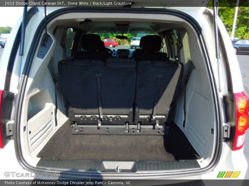 Stone White / Black/Light Graystone 2013 Dodge Grand Caravan SXT