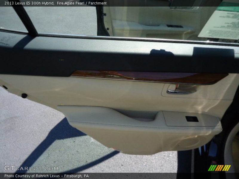 Fire Agate Pearl / Parchment 2013 Lexus ES 300h Hybrid