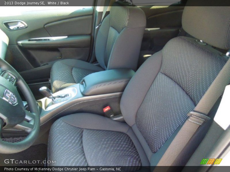 White / Black 2013 Dodge Journey SE