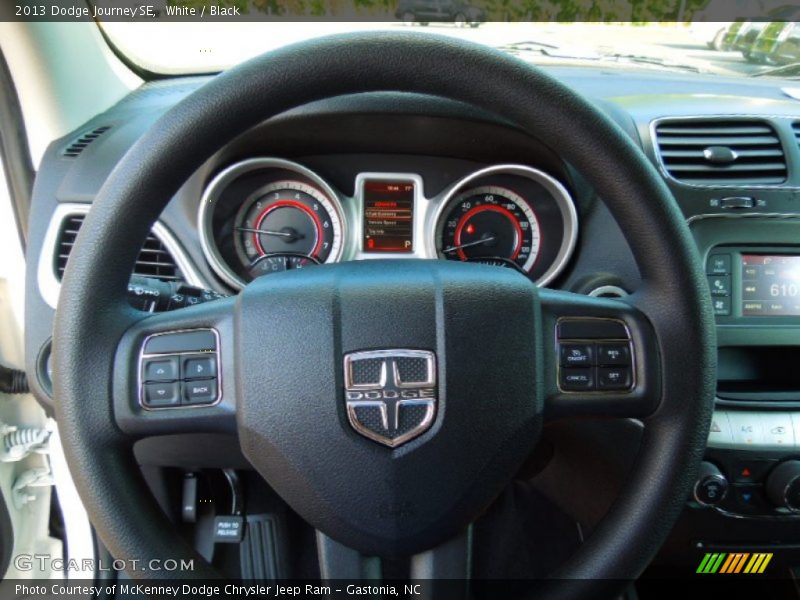 White / Black 2013 Dodge Journey SE