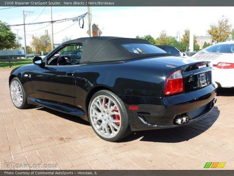 Nero (Black) / Nero/Bordeaux 2006 Maserati GranSport Spyder