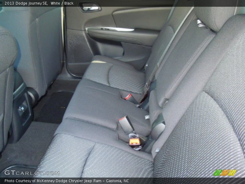 White / Black 2013 Dodge Journey SE