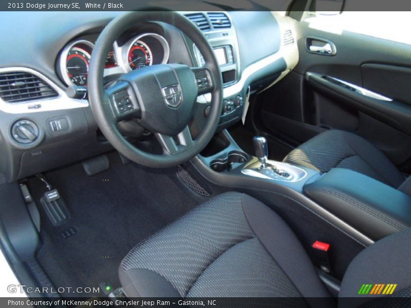 White / Black 2013 Dodge Journey SE