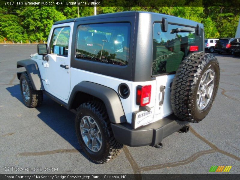 Bright White / Black 2013 Jeep Wrangler Rubicon 4x4