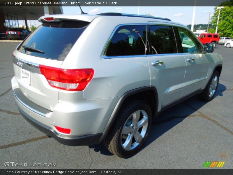 Bright Silver Metallic / Black 2013 Jeep Grand Cherokee Overland
