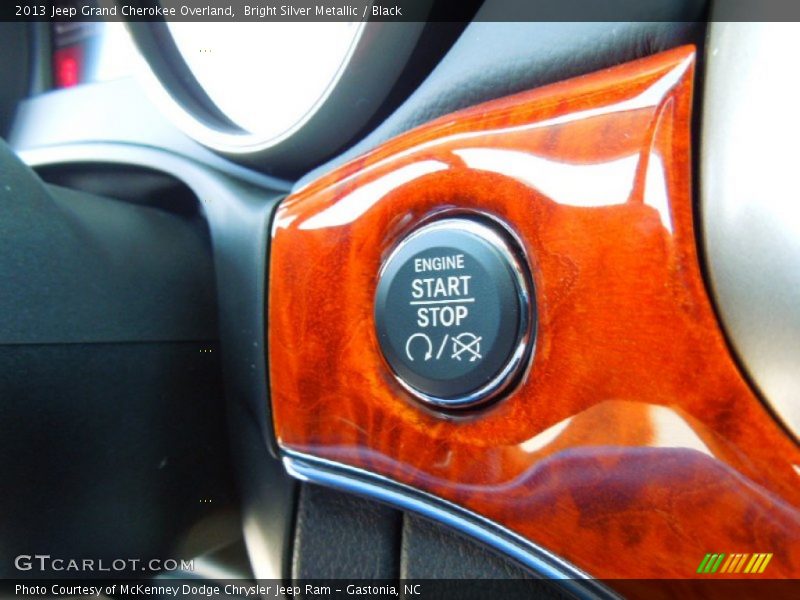 Bright Silver Metallic / Black 2013 Jeep Grand Cherokee Overland