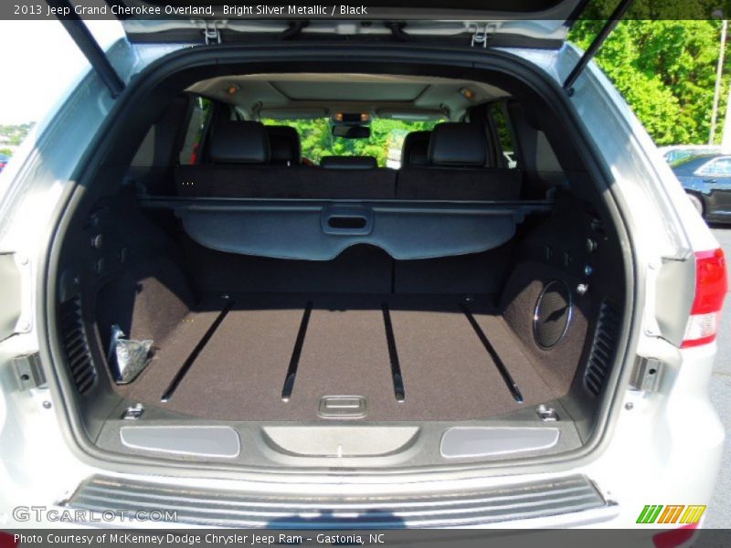 Bright Silver Metallic / Black 2013 Jeep Grand Cherokee Overland
