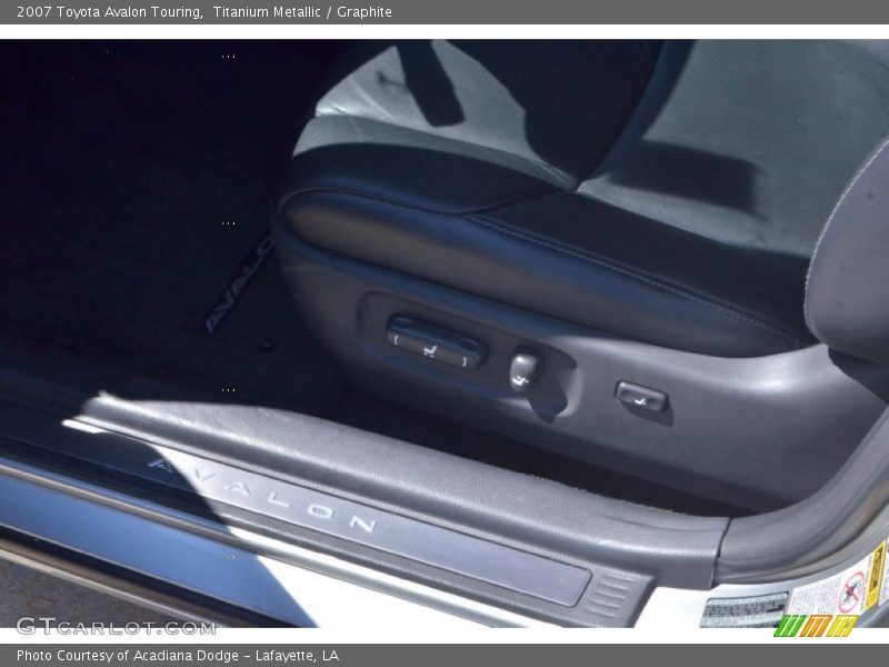 Titanium Metallic / Graphite 2007 Toyota Avalon Touring