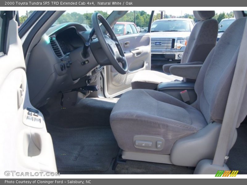 Natural White / Oak 2000 Toyota Tundra SR5 TRD Extended Cab 4x4