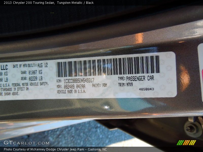 Tungsten Metallic / Black 2013 Chrysler 200 Touring Sedan