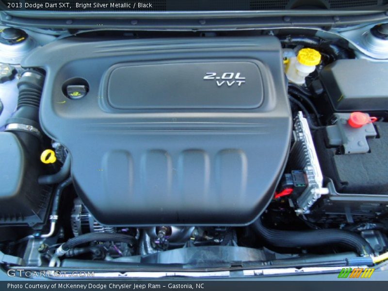 Bright Silver Metallic / Black 2013 Dodge Dart SXT