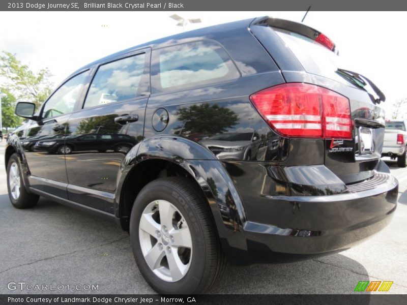 Brilliant Black Crystal Pearl / Black 2013 Dodge Journey SE