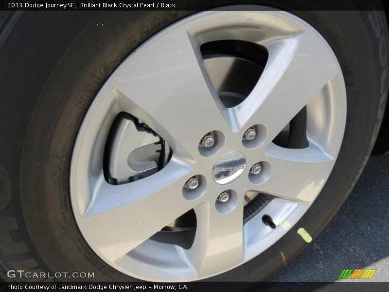 Brilliant Black Crystal Pearl / Black 2013 Dodge Journey SE