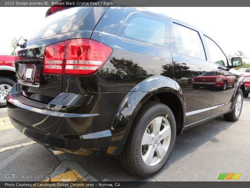 Brilliant Black Crystal Pearl / Black 2013 Dodge Journey SE