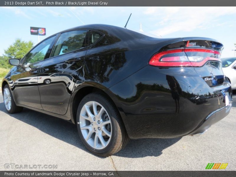 Pitch Black / Black/Light Diesel Gray 2013 Dodge Dart SXT